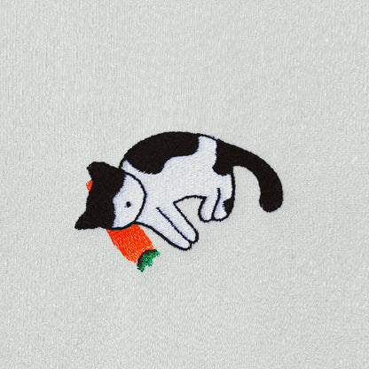 cat sleeping on carrot | sweatshirt