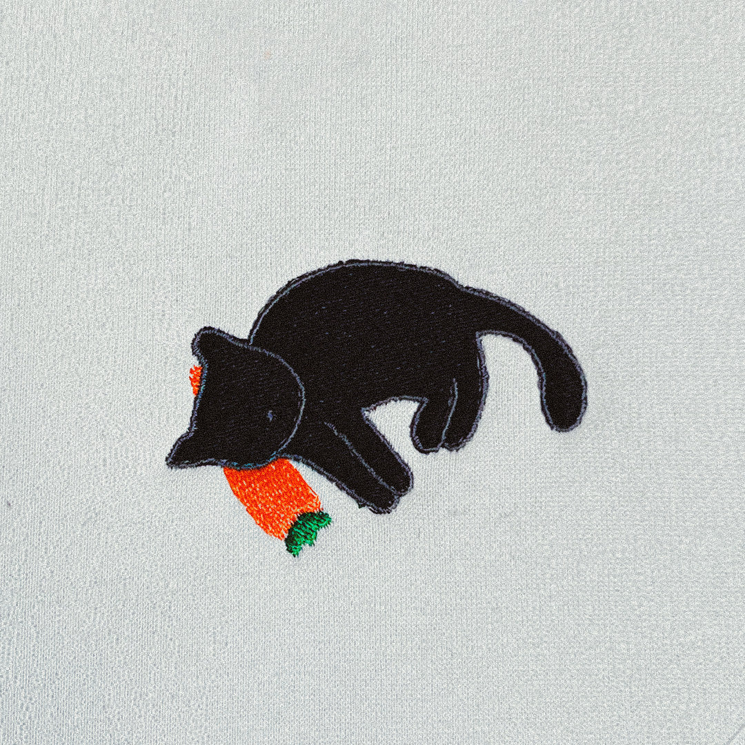 cat sleeping on carrot | sweatshirt